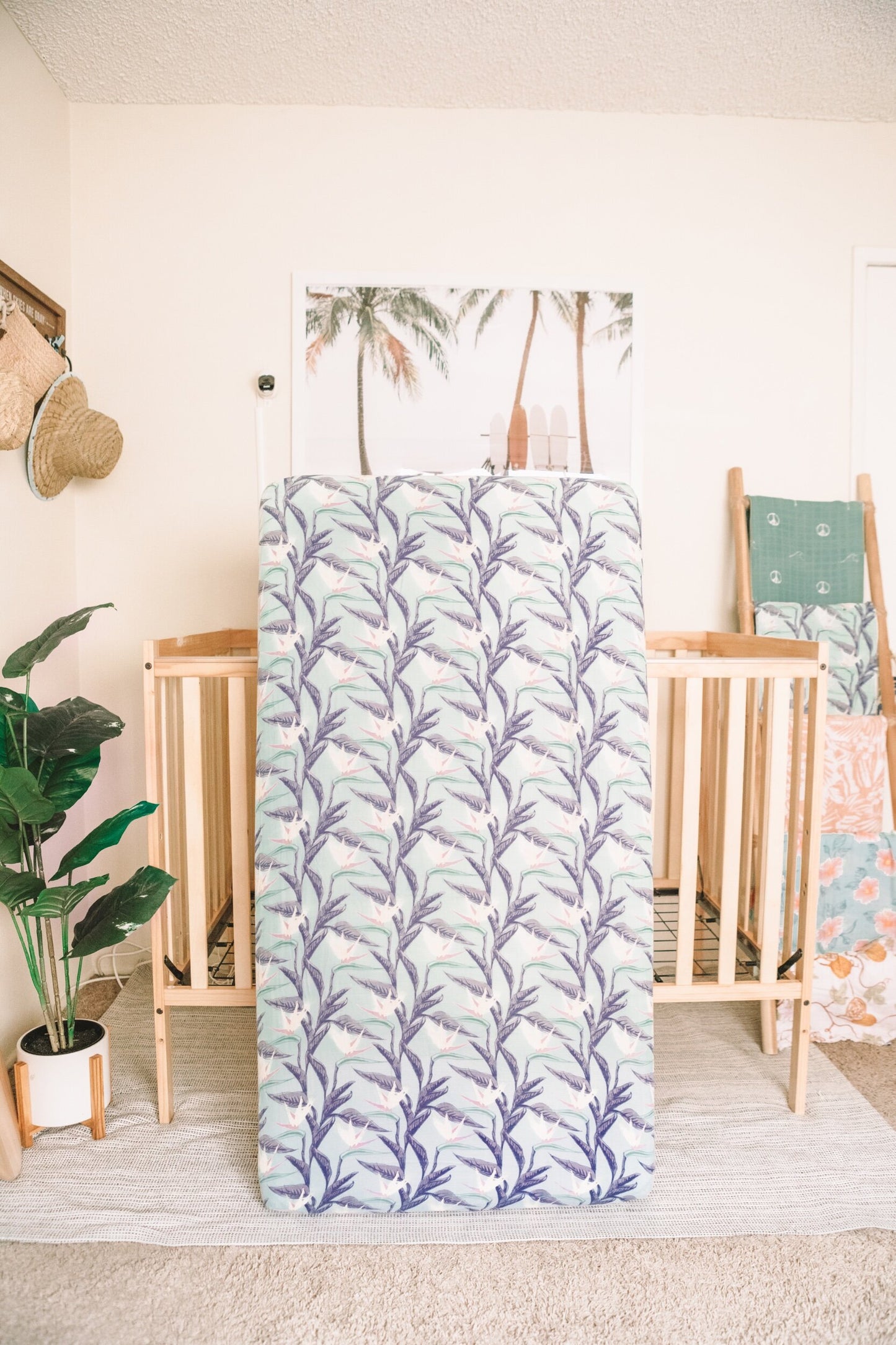 Dreamy Birds of Paradise Crib Sheet