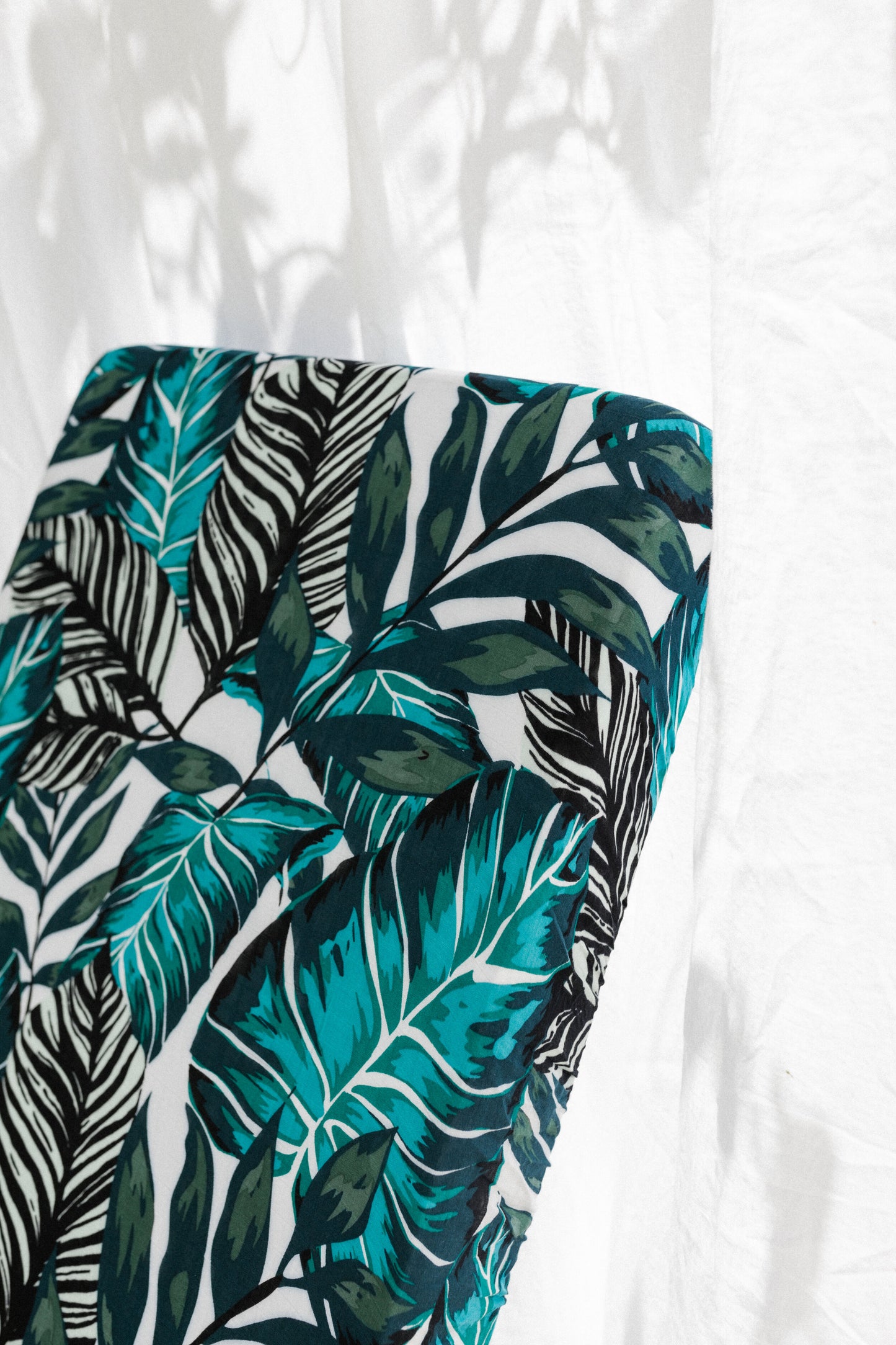 Island Leaves Crib Sheet