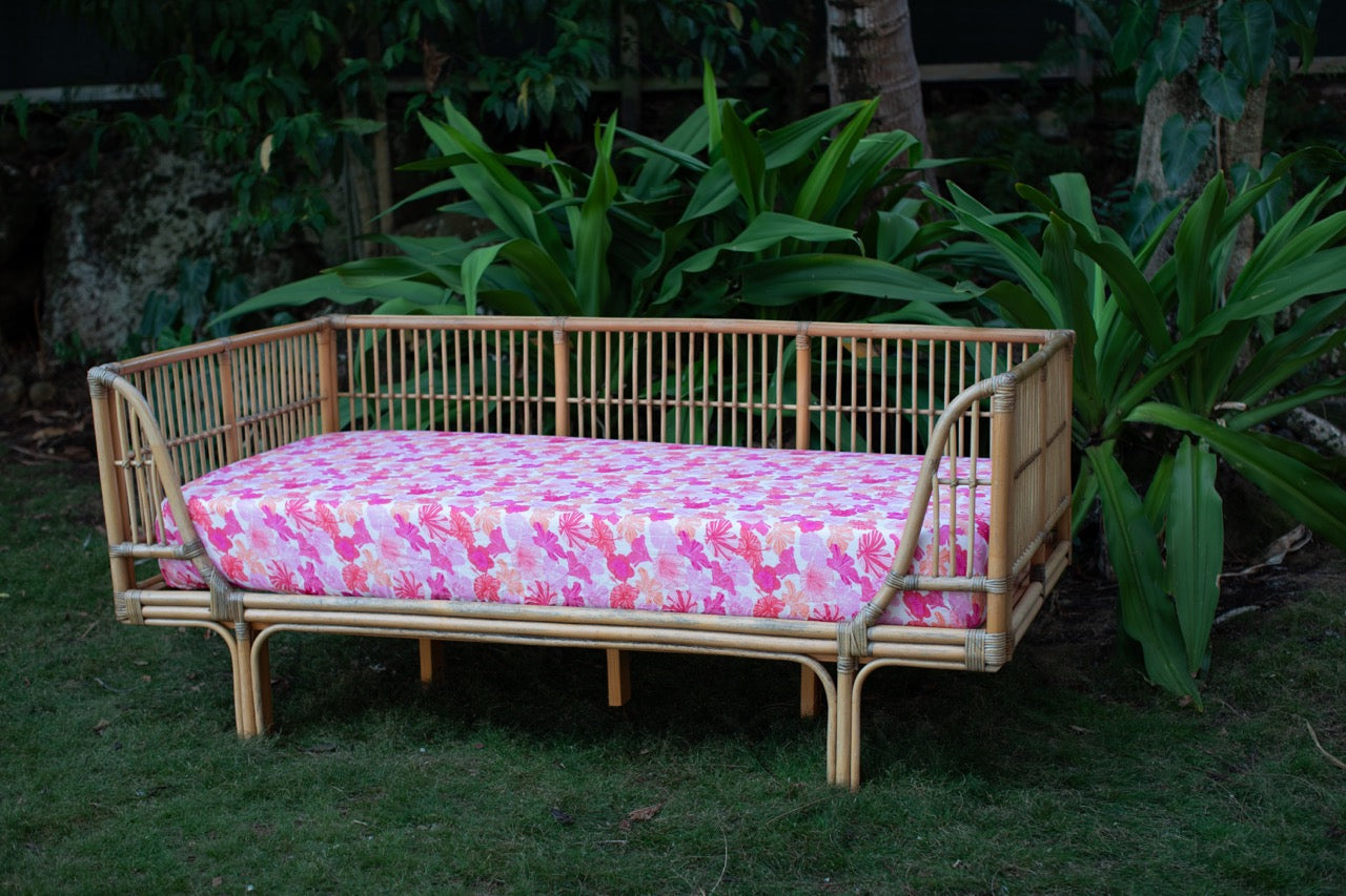 Waimea Garden Tiare Hawaii Collab Twin Fitted Sheet